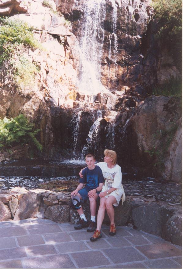 Marga & Robbin, Churchill Park 1996
